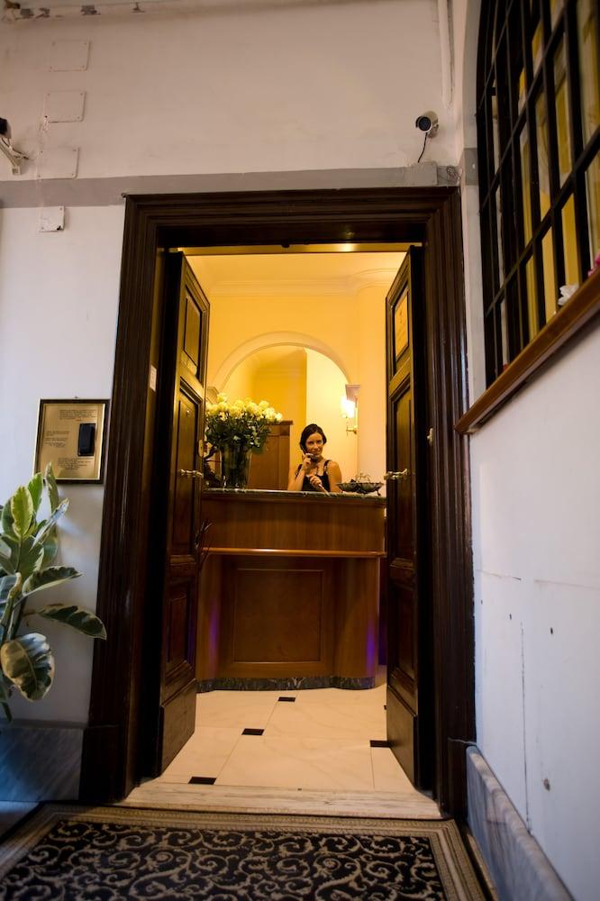 Esedra Inn Rome Exterior photo